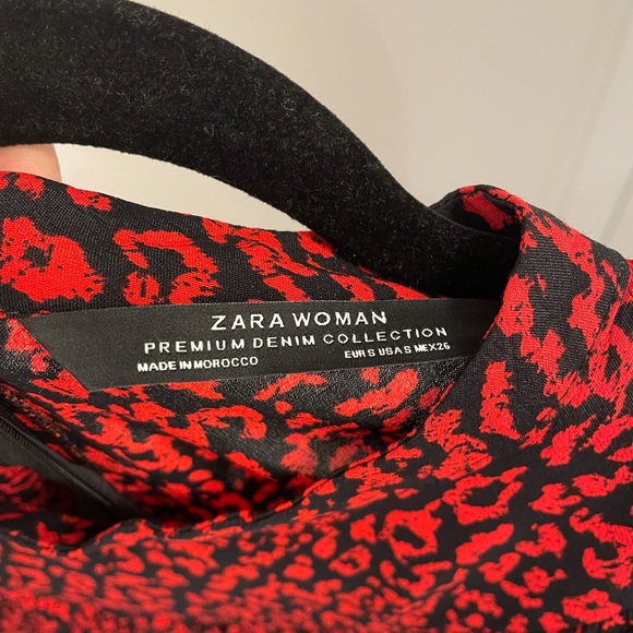 ✨EXCELLENT CONDITION✨ Zara animal print dress - Picture 6 of 6